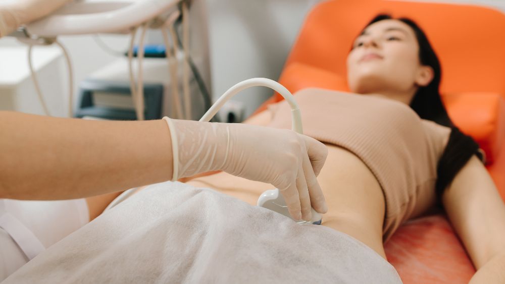 Ultrasound Machine With The Sonographer Performing An Examination - NRKSS Blog